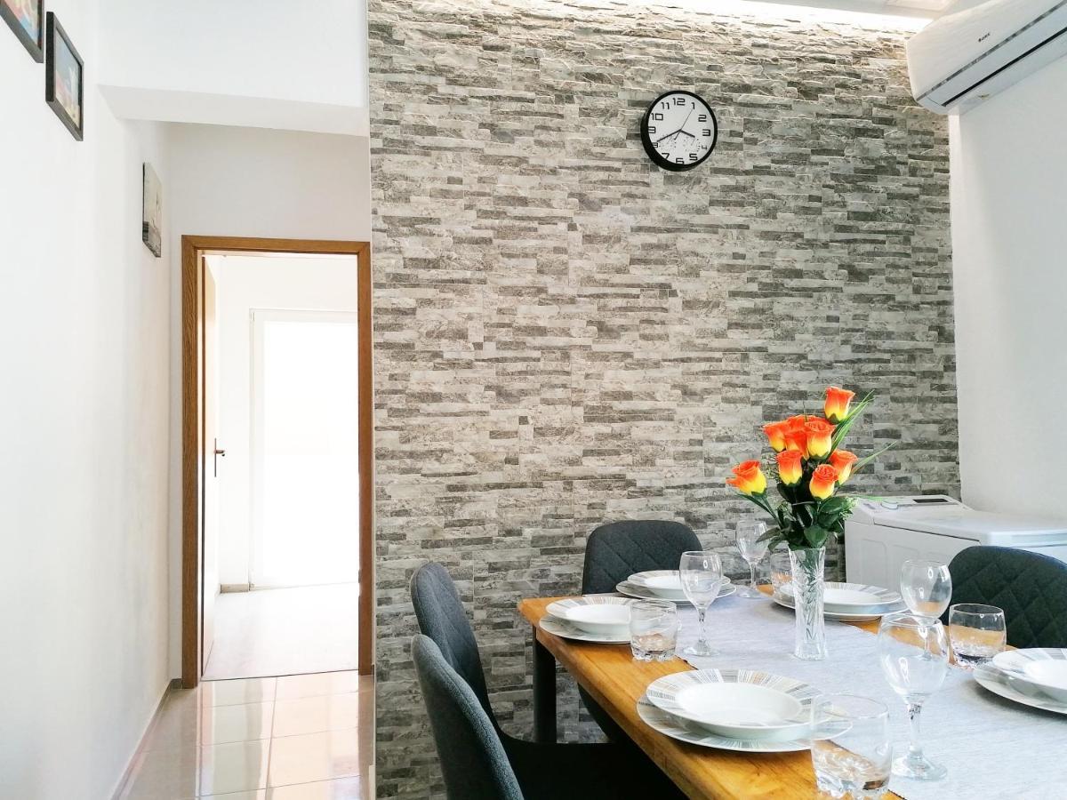 Apartmani Buljubasic Baška Voda Eksteriør billede