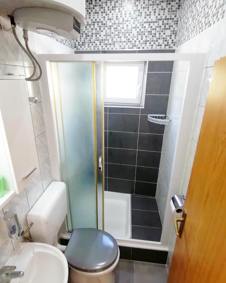Apartmani Buljubasic Baška Voda Eksteriør billede